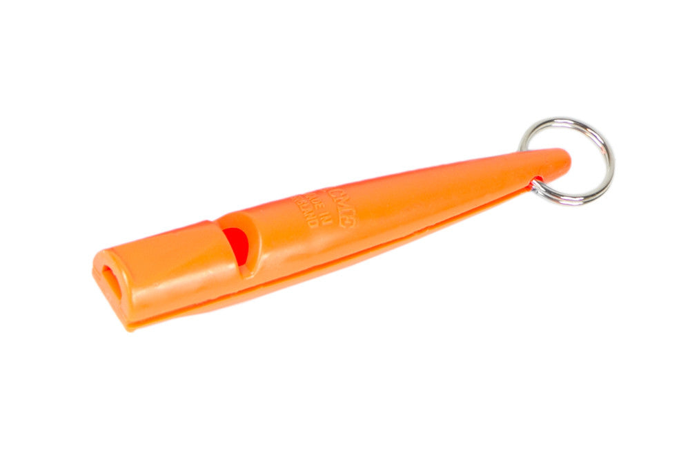 Orangefarbene ACME Hundepfeife 210.5 mit Ringhalterung, optimal für Hundesport und Erziehung im Heimtierbedarf.