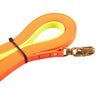 Robuster betaDog Neon Duo Schweißriemen mit stabilem Karabiner, ideal für Jagdhunde, hohe Sichtbarkeit dank Neonorange und Neongelb.
